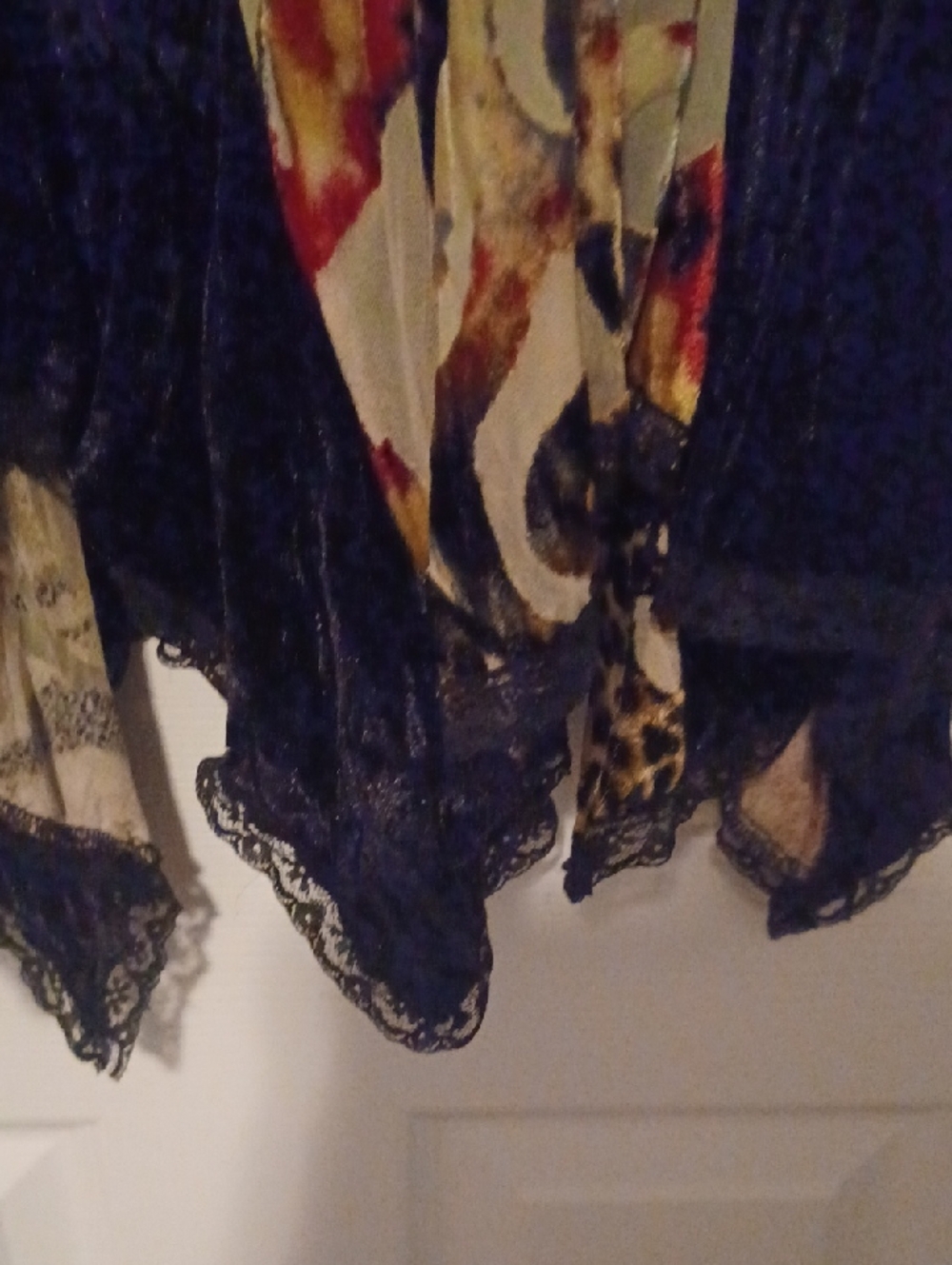 << Alberto Makali Black Multicolor Asymmetrical Handkerchief Hem Skirt - Picture 3 of 10
